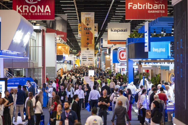 FEICON supera expectativas de público e geração de negócios nos primeiros dias